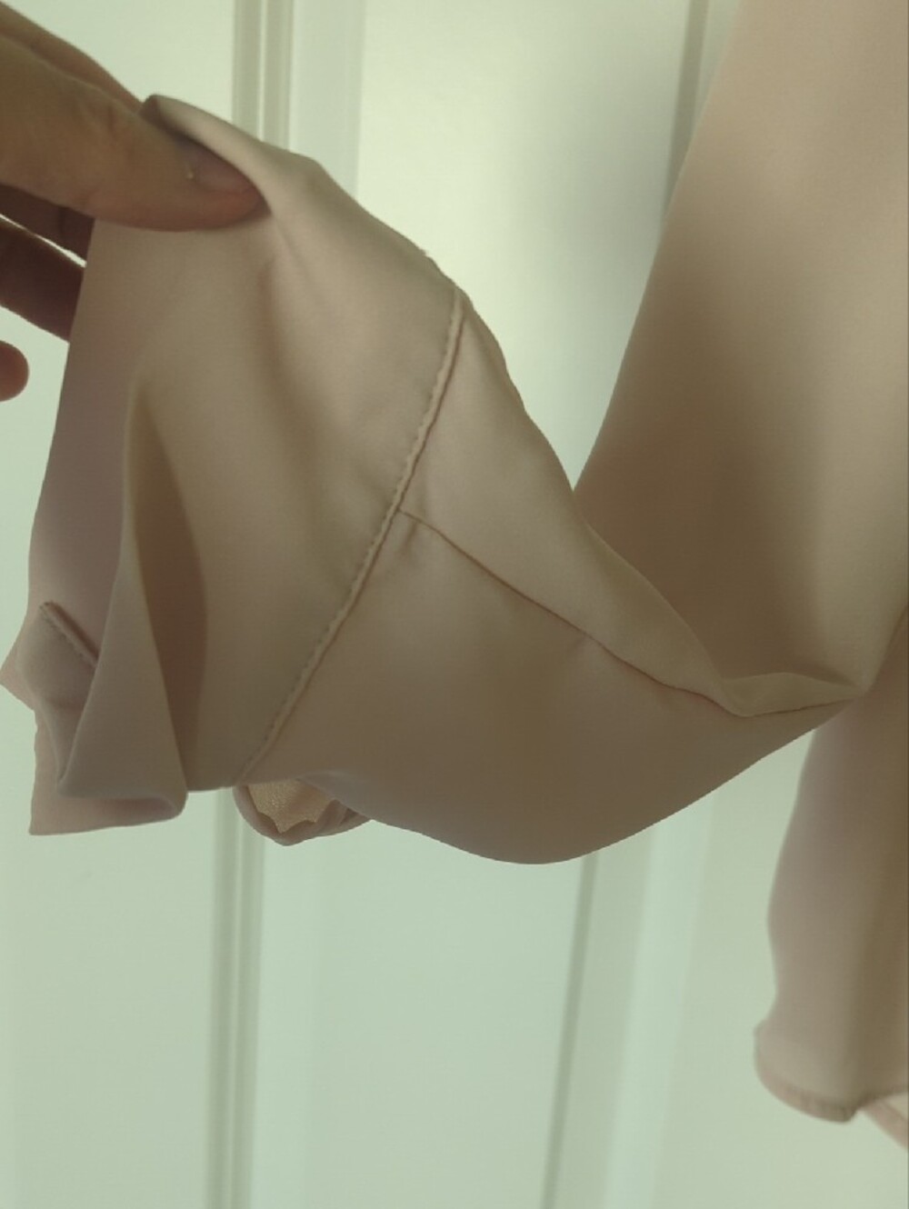 The Limited Lightweight Pale Pink Button-Down Blouse - Picture 2 of 4